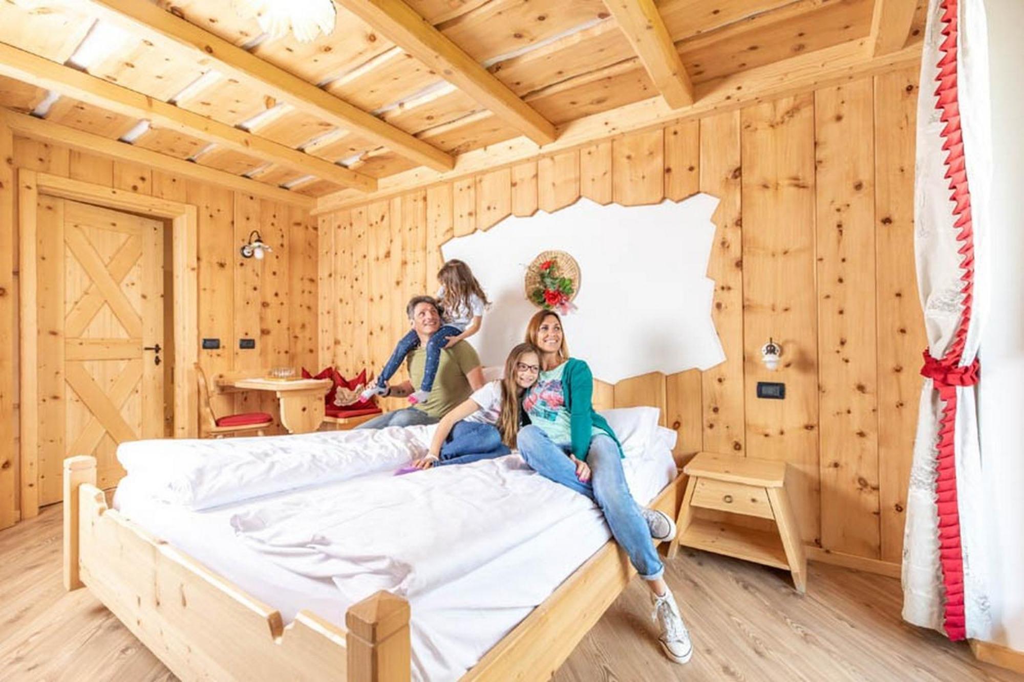 Mytime Hotels La Grotta Vigo di Fassa Chambre photo